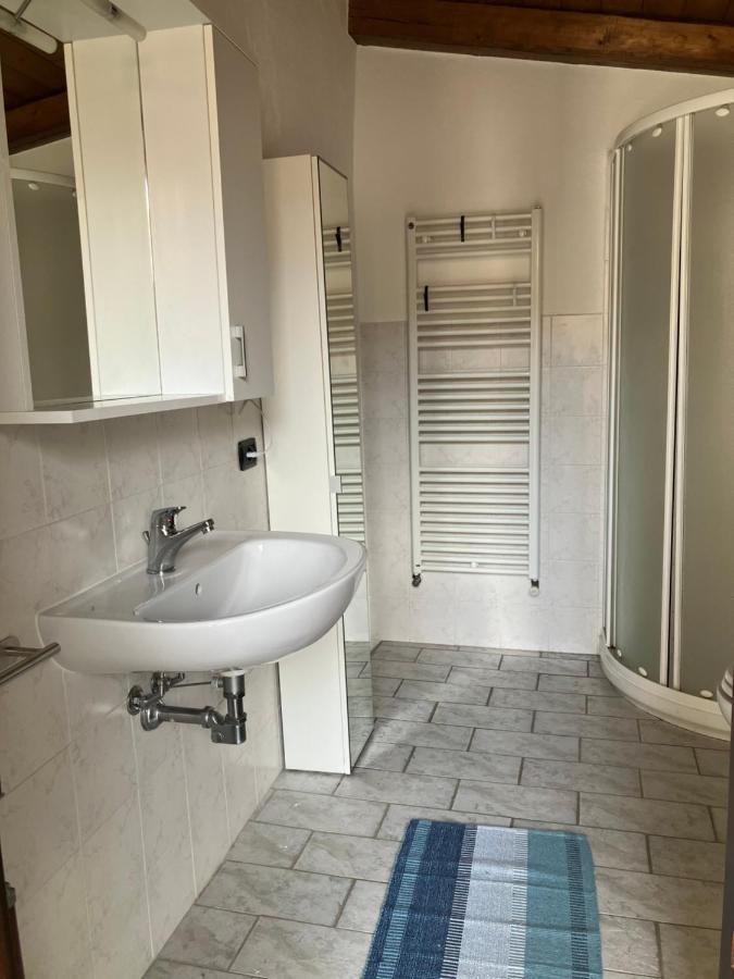 Ferienwohnung Un Passo Dal Castello Barolo Exterior foto